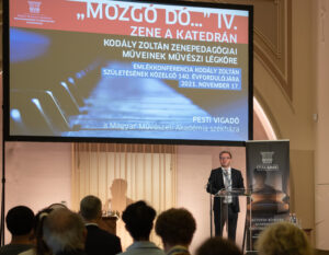 Idén is folytatódott a Kodály Zoltán zenepedagógiai módszere köré épülő konferenciasorozat a Pesti Vigadóban