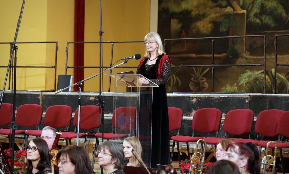 Fehér Anikó megbízott kutató vezette a Kodály Zoltán VII. Magyar Kórusverseny hangversenyeit, nyitó gáláját, valamint a díjátadót.