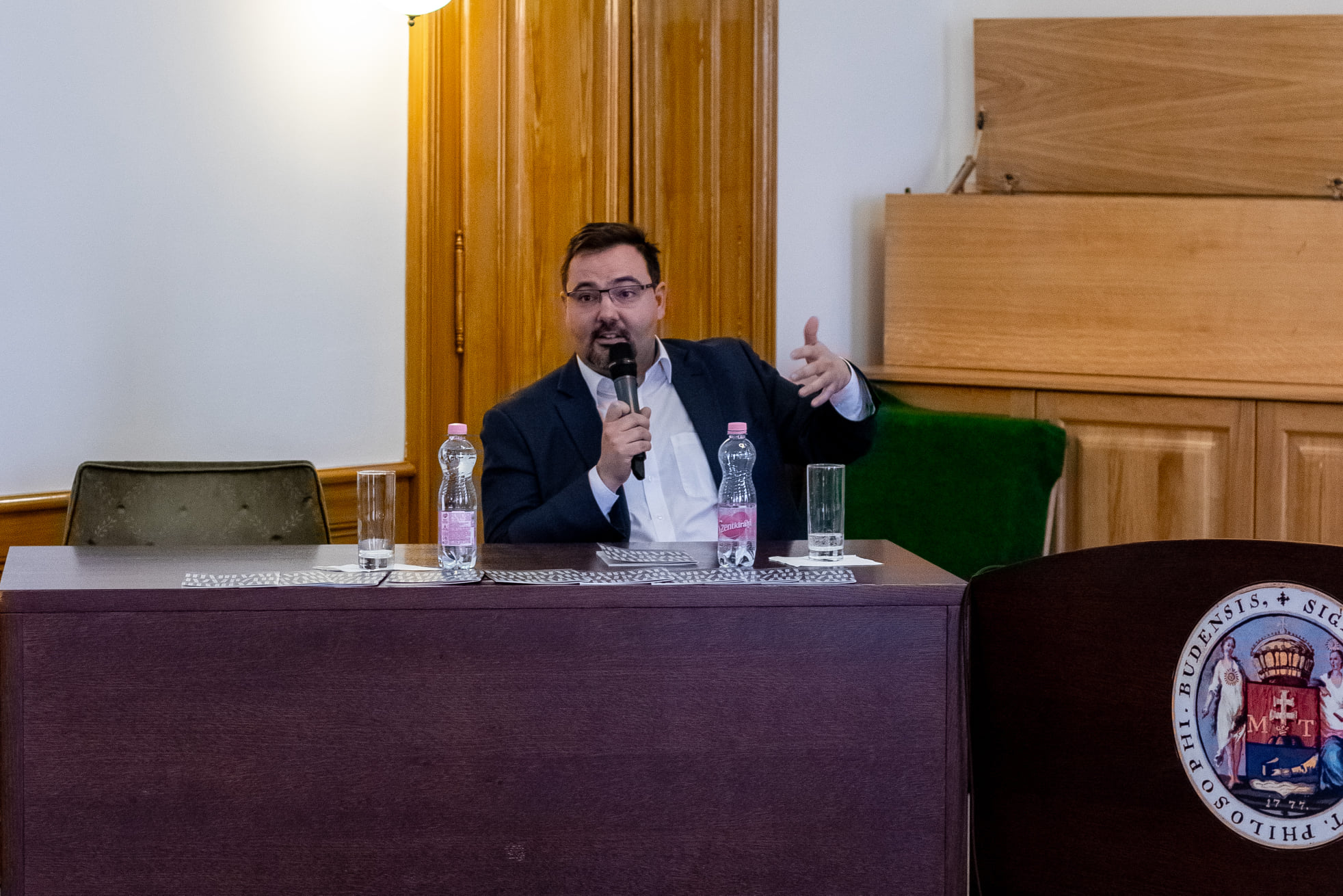 The contemporary literary lexicon was presented at ELTE