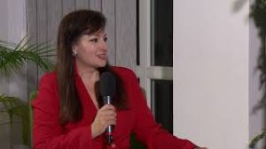 Kutatók éjszakája Köbli Norbert Ahogy a hősök születnek