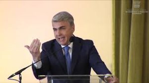 Szécsi Gábor: Alkotói narratívák és értelmezési keretek az online térben